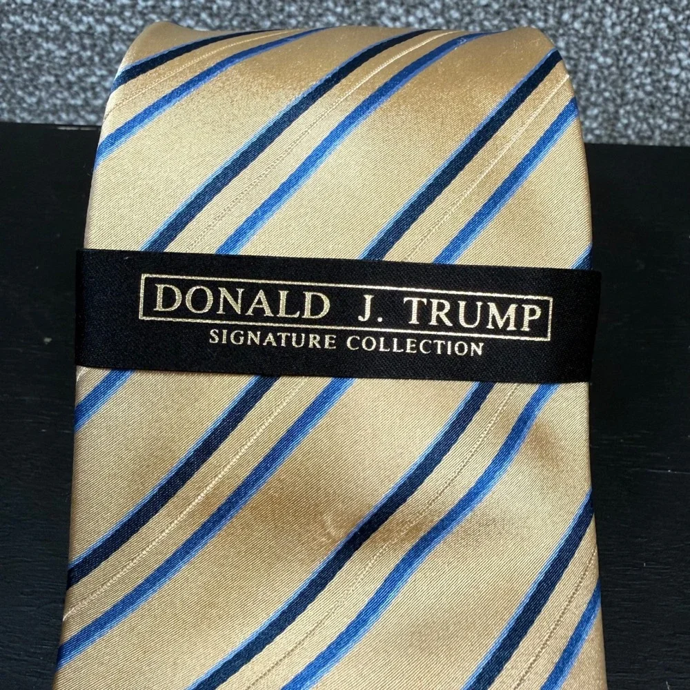Donald‎ J Trump Necktie Mens Gold Blue Striped Signature Collection Silk Tie NWT